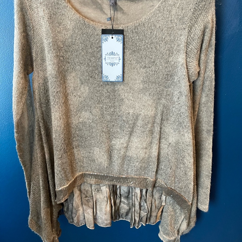 NWT Tempo Paris lightweight sequin trim sweater size XL